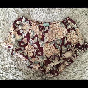 Audrey brand rose patterned shorts